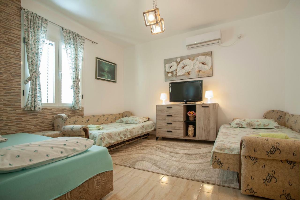 Apartmani Daco Ilha Ilha Sveti Stefan Exterior foto